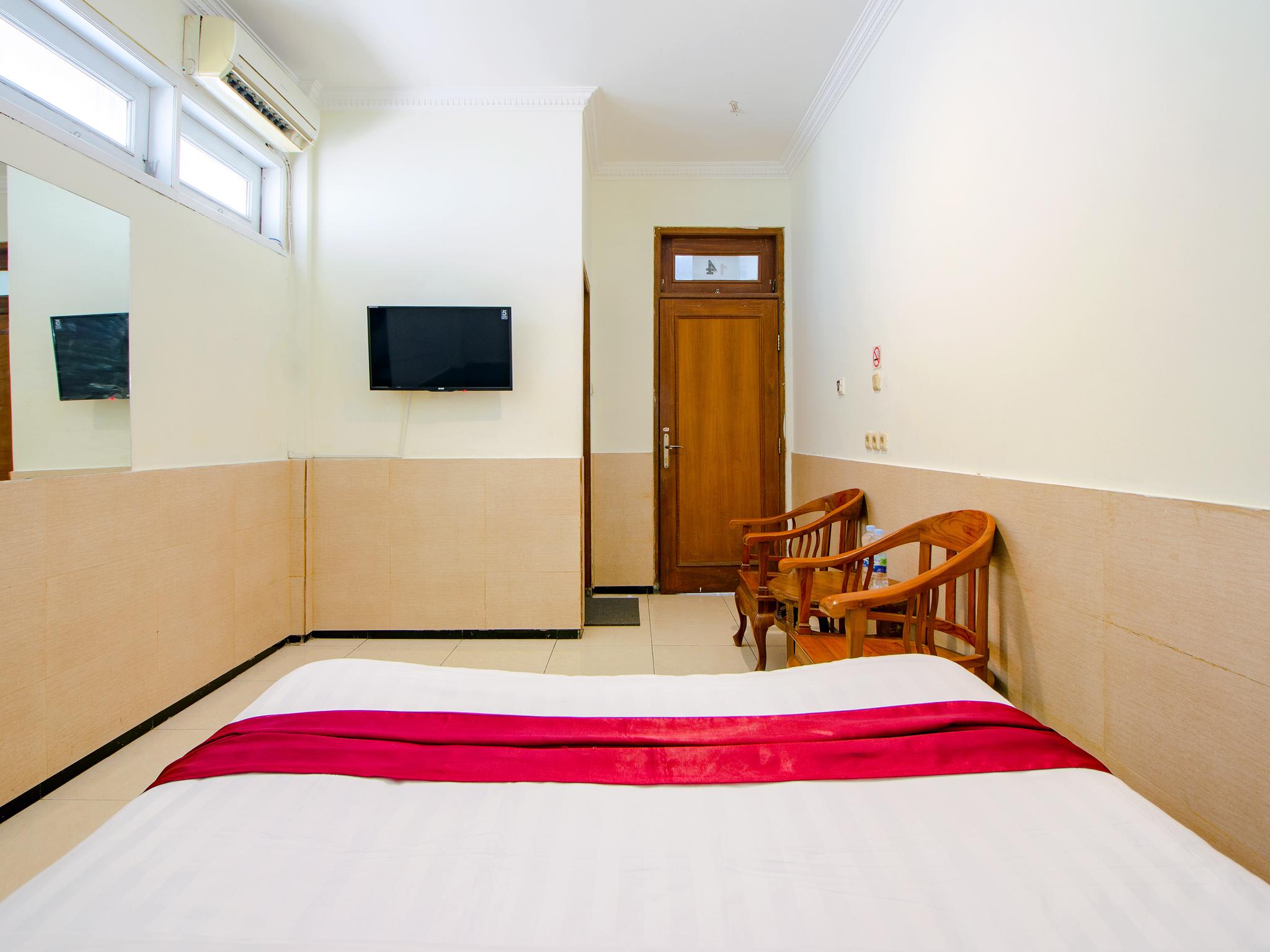 Oyo 1683 Hotel Musafira Syariah Yogyakarta Exteriör bild