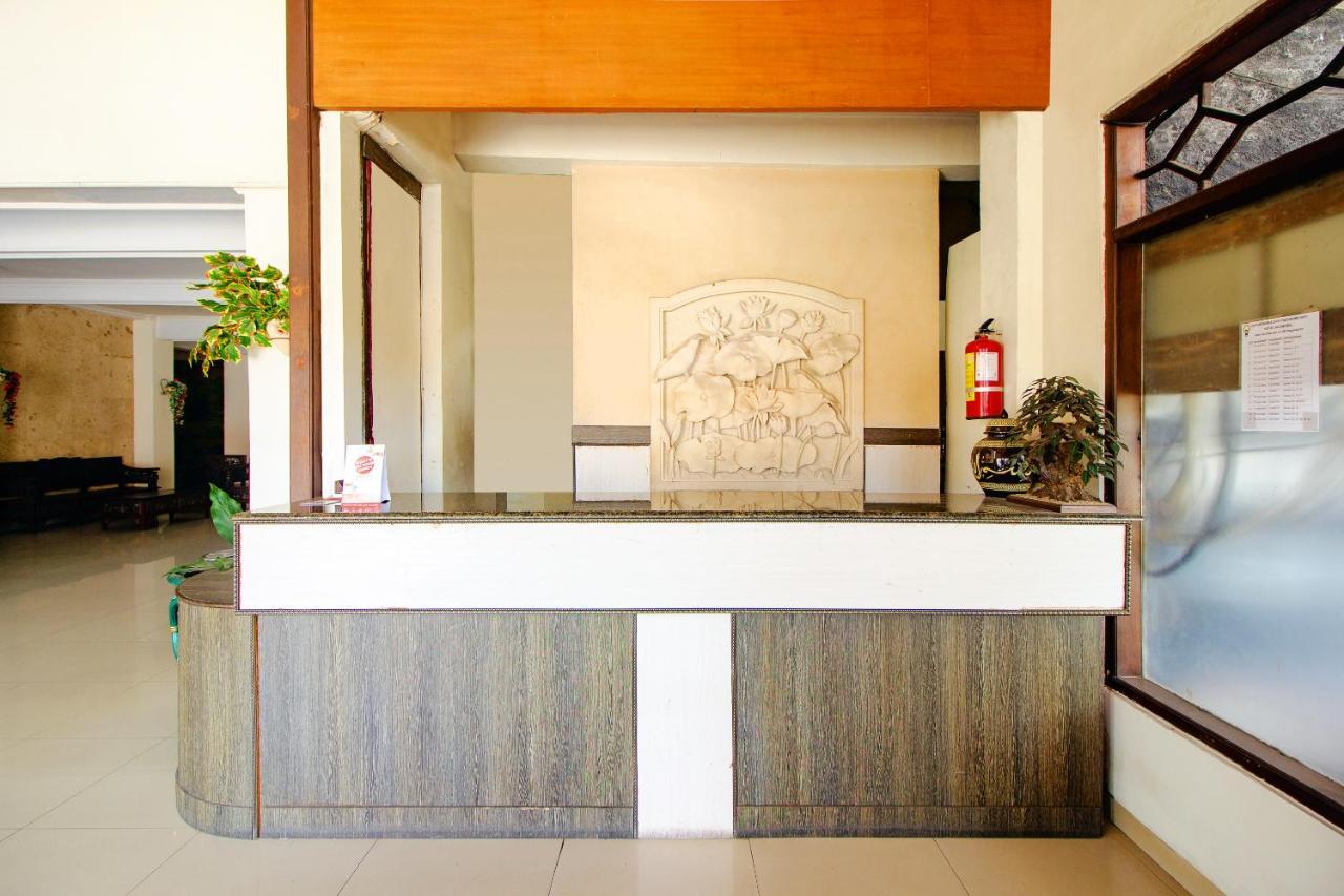 Oyo 1683 Hotel Musafira Syariah Yogyakarta Exteriör bild